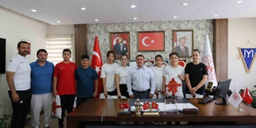 Judonun yıldızları başarılarını İl Müdürü Demir’i ile paylaştı