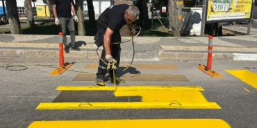 Bandırma’da yaya geçitleri yenileniyor