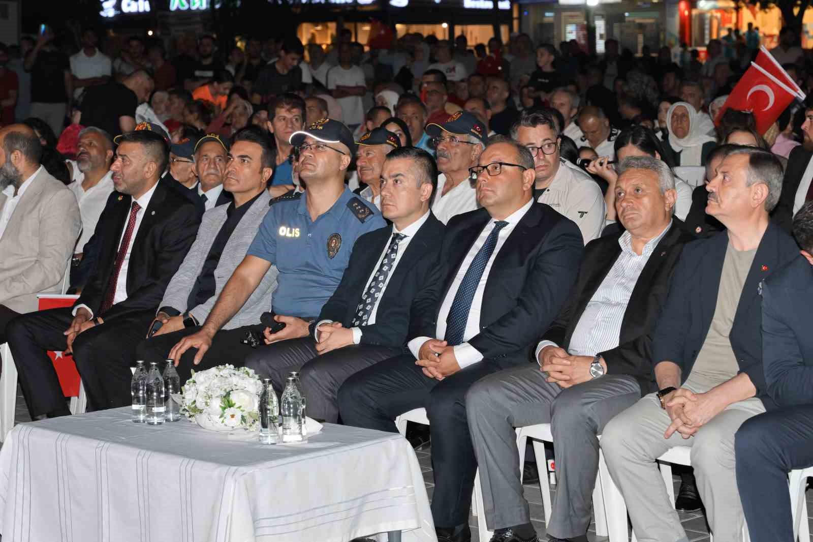 Esenyurt’ta 15 Temmuz Demokrasi ve Millî Birlik Günü anma programı düzenlendi