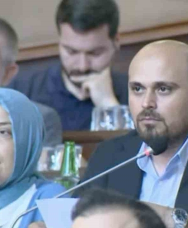 Arnavutköy’ün ulaşım sorunları meclis gündeminde: Ercan Döner’den İBB’ye 7 kritik soru