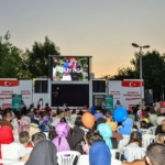 Esenyurt’ta yaz akşamları renkleniyor: Açık hava etkinliklerine yoğun ilgi