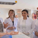 Ebelik mesleği yeniden yükselişte: Yetkiler genişletildi, iş garantisi geldi