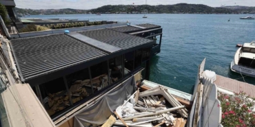 Boğaz’daki kaçak yapıların yıkımına başlandı: İlk durak tarihi pastane oldu