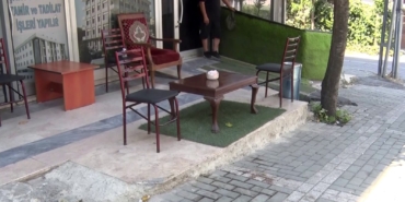 Avcılar’da kıraathanede oturan şahsa silahlı saldırı