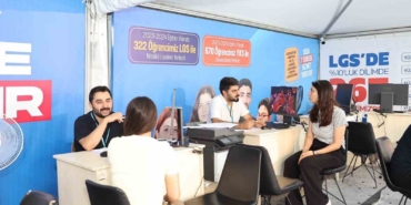 Sultangazi’de gençler için üniversite tercih danışmanlık hizmeti