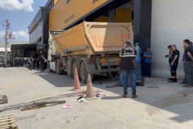 Kaynak sırasında damper kapağının kapanması ile kafası ezilen şoför hayatını kaybetti