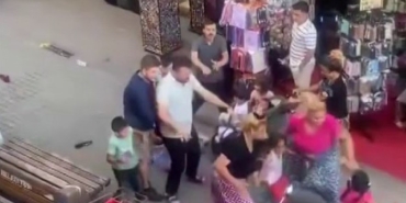 Pendik’te kadınların saç saça baş başa kavgası