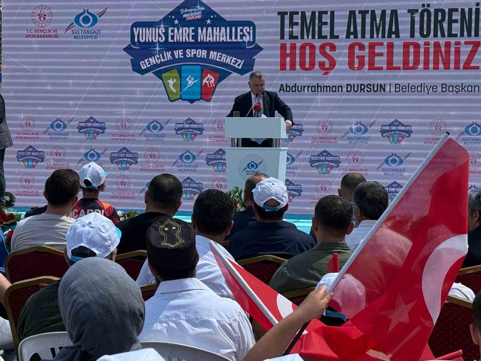 Sultangazi’de Gençlik ve Spor Merkezi’nin temeli atıldı