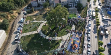 Arnavutköy Belediyesinden asırlık çınar gölgesinde yeni park açıldı