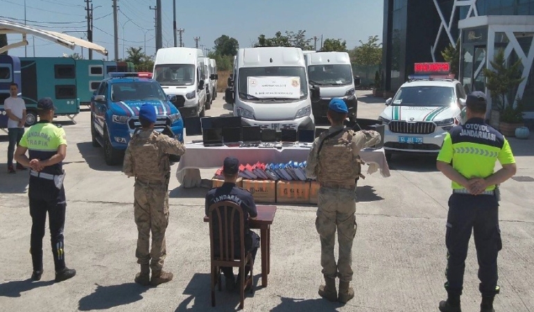 Sakarya merkezli dev dolandırıcılık çetesi çökertildi: 150 milyonluk vurgun, 1.2 milyar TL’lik mal varlığına el konuldu