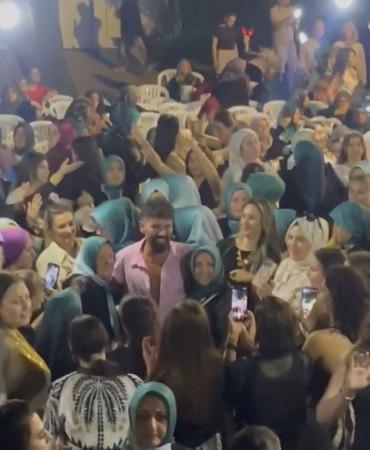 Mehmet Çevik’ten şalvar gecesi