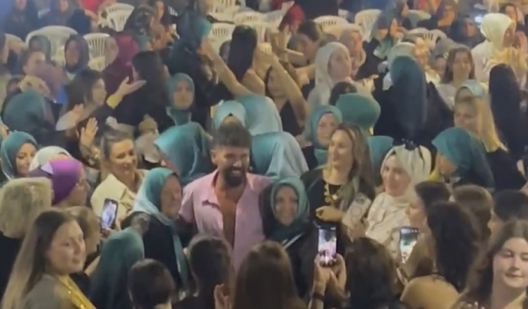 Mehmet Çevik’ten şalvar gecesi