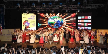 Altın Karagöz Halk Dansları heyecanı Bursa’yı sardı