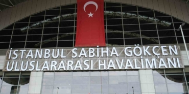 Sabiha Gökçen Uluslararası Havalimanı 15 Temmuz’da kırmızı beyaza bürünecek