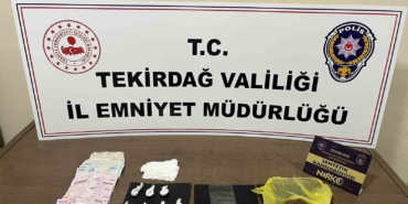 Çorlu’da zehir tacirlerine darbe: Bonzai ve para ele geçirildi