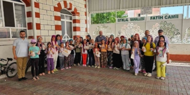 Çan’da Fatih Camii Dernek Başkanı Tekne’den Kur’an Kursu öğrencilerine jest