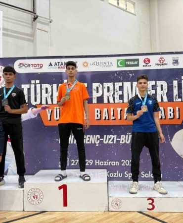 Sultangazili sporculardan 5 madalya birden
