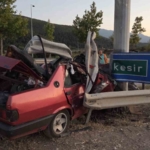 Kestel’de kontrolden çıkan Tofaş otomobil bariyere girdi: 1 ölü