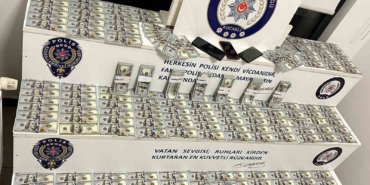 Telefon dolandırıcıları 85 bin 400 dolar ile yakalandı