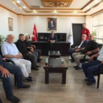Burhaniye’de Elazığlılar Kaymakam Atilla’yı ziyaret etti