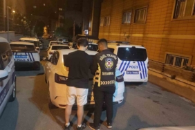 Esenler’de araçtan havaya ateş açtılar