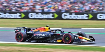 Büyük Britanya GP’sinde Max Verstappen yarışa ilk sırada başlayacak.