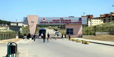 Sakarya’da cezaevinde 2 mahkum intihar etti