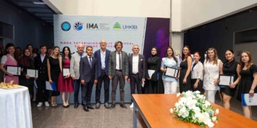 Moda Tasarımında Kalıp ve Model Geliştirme Programı yeni mezunlarını verdi
