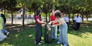 Gençler bu kampta geleceğe hazırlanıyor