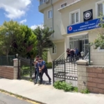 Arnavutköy’de iş yeri sahibine silahlı saldırı düzenleyen zanlılar yakalandı