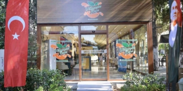 Esenyurt’ta Saadetdere Vitamin Kafe, ilk gününde gazileri ağırladı
