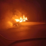 Seyir halindeyken alev alan otomobil küle döndü