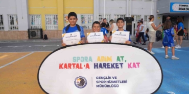 Kartal Belediyesi Yaz Spor Okulu’nda 300 öğrenci sertifikalarını aldı