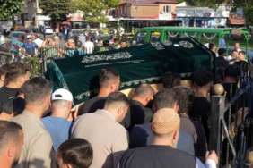 Festival alanında elektrik akımına kapılarak hayatını kaybeden genç toprağa verildi