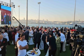 İstanbul Valiliği tarafından 30 Ağustos Zafer Bayramı resepsiyonu düzenlendi