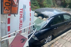 Üsküdar’da akaryakıt tankeri devrildi: 1 yaralı