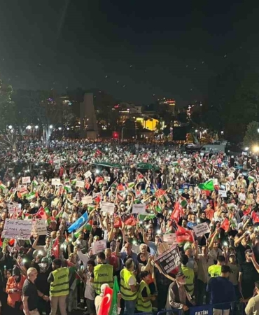 TÜRGEV Başkanı Yılmaz: "Gazze susarsa, vicdanlar ölür"