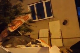 Esenyurt’ta komşular arasındaki kavga sokağa taştı: Hakaretler havada uçuştu