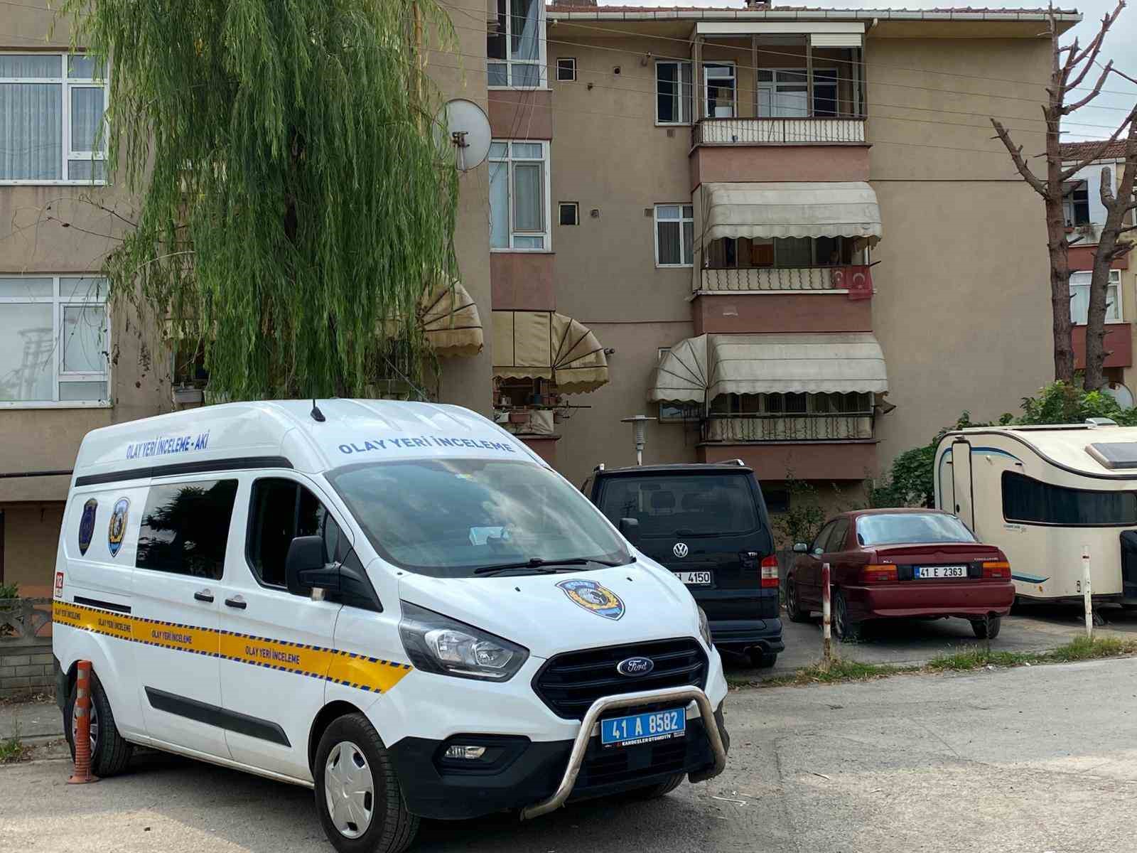 22 yaşındaki genç yatağında ölü bulundu