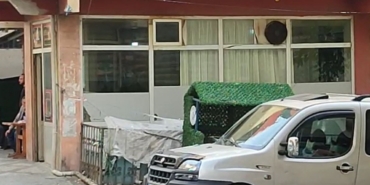 Bağcılar’da bir kahvehaneyi uzun namlulu silahlarla taradılar