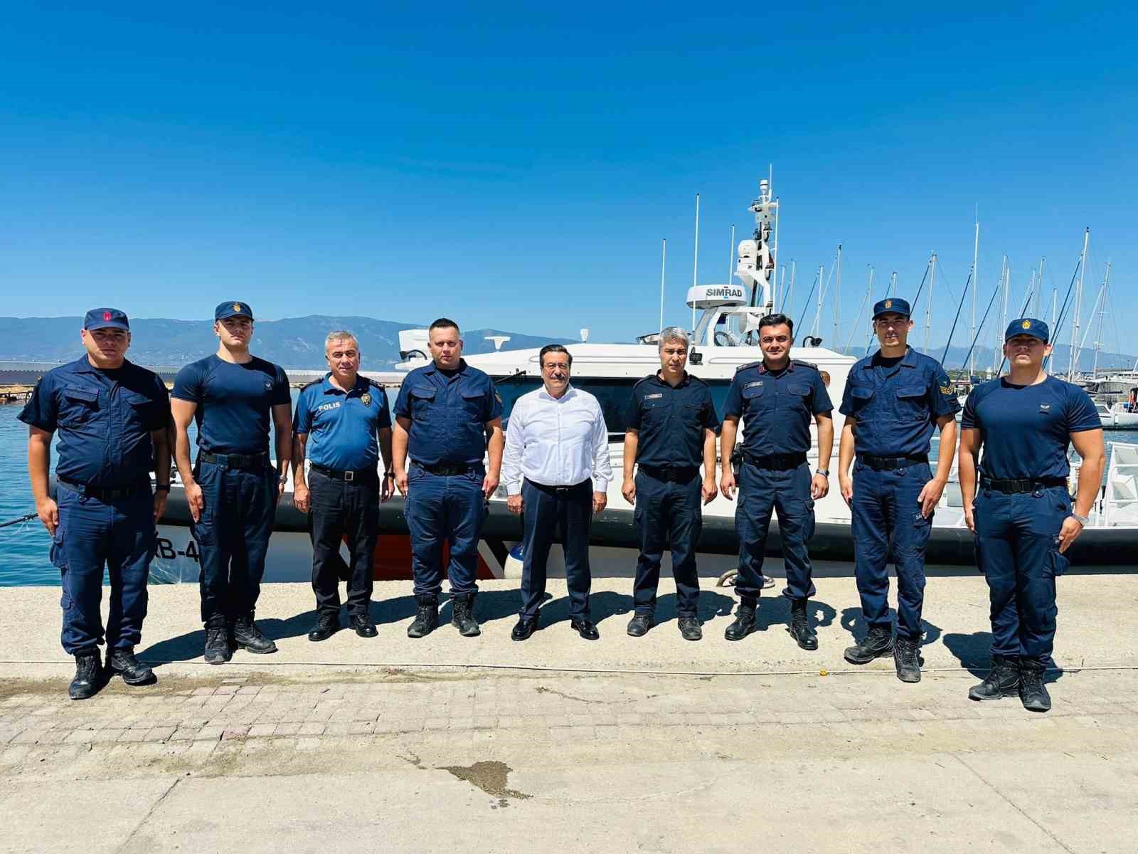Kaymakam Cumali Atilla’dan Sahil Güvenlik Bot Komutanlığına ziyaret
