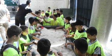 Minik arkeologlar, geçmişin izini sürüyor