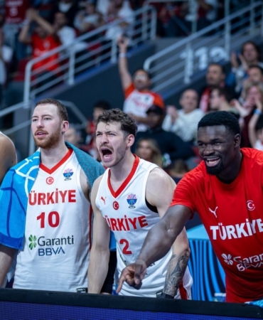 A Milli Erkek Basketbol Takımı’ndan 41 sayılık fark