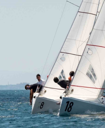 13. TAYK-Eker Olympos Regatta, J70 Match Race ve Hareketli Salma yarışlarıyla devam ediyor
