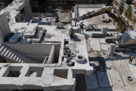 Kadıköy’deki spor kompleksi tamamlanamadan çürümeye terk edildi