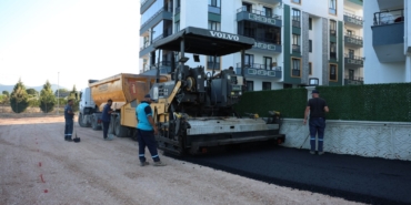 Kartepe’de asfalt atağı