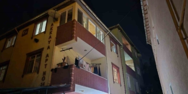 Büyükçekmece’de duvarlarından sesler gilen iki bina boşaltıldı