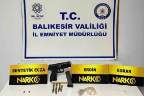 Ayvalık’ta narkotik polisinden operasyon: 3 kişi tutuklandı