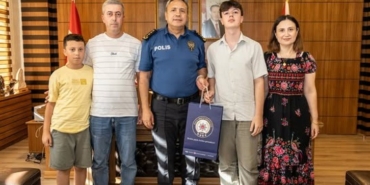 Emniyet Müdürü Yılmaz’dan LGS’de başarılı olan öğrencilere tebrik