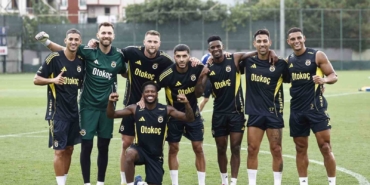 Fenerbahçe, Feyenoord maçı hazırlıklarına devam etti